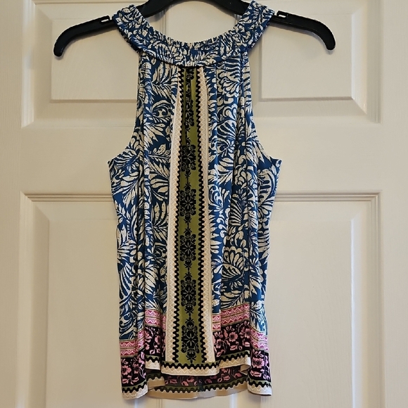 LOFT Bundle Of 4 Women's Tops - Picture 2 of 7